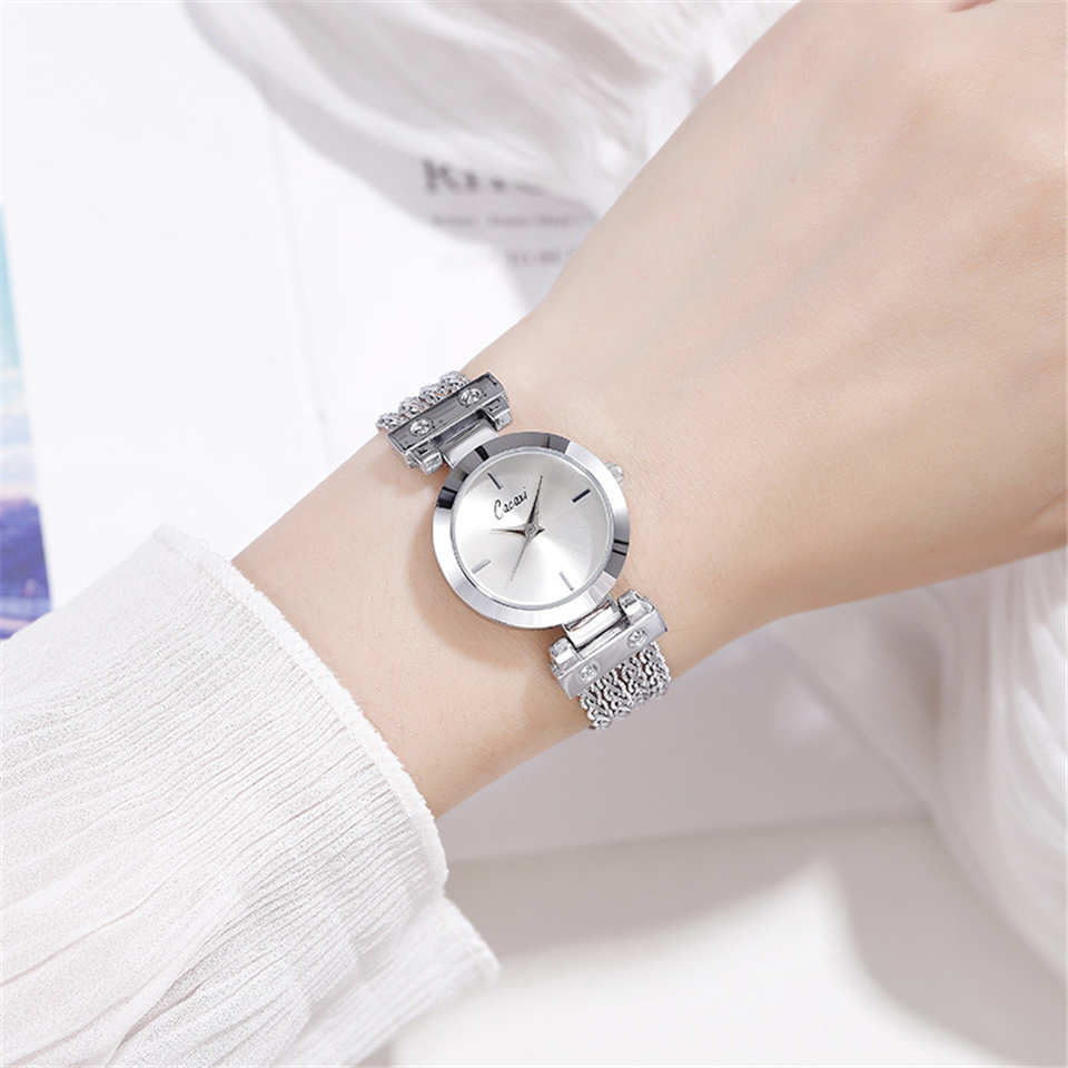 Women Fashion French Style Gold Watch Ladies Bracelet Watch High-grade Quartz Watch Party Watch