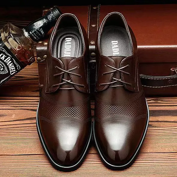 Men's shoes men's leather shoes soft soles men's wedding shoes Lace up Business Dress Shoes Derby Official Shoes.