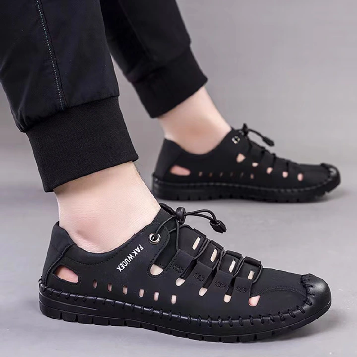 Men's sandals, leather sandals, soft soled sandals, beach shoes, wading shoes, fashionable men's shoes.Casual slippers, open shoes