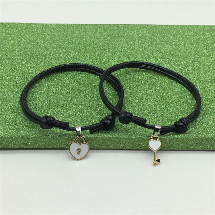 Women's Fashion Accessories  Jewellery 1 Pair Simple Couple Bracelet Keys Love Lock Bracelet Jewelry Bracelet Braided rope Chaina （Black/White/Pink/Red/Blue/Purple)）