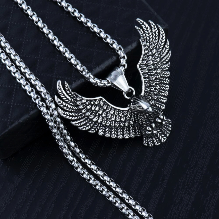 Mkufu wa wanaume 1Pcs Fashion Jewellery Animal Domineering personality Eagle Pendant Necklace For Men Stainless Steel Vintage Versatile Cast Silver Collar Chain Neckchain