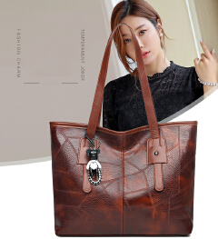 【with toy bear】New Arrivals PU splicing  Women's Bags Tote Bags  handbags Trendy  Shoulder Bag