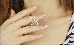 Fashion Heartbeat Necklace Wave Heart Shape Charms Collar Necklaces Pendant Gold One Size