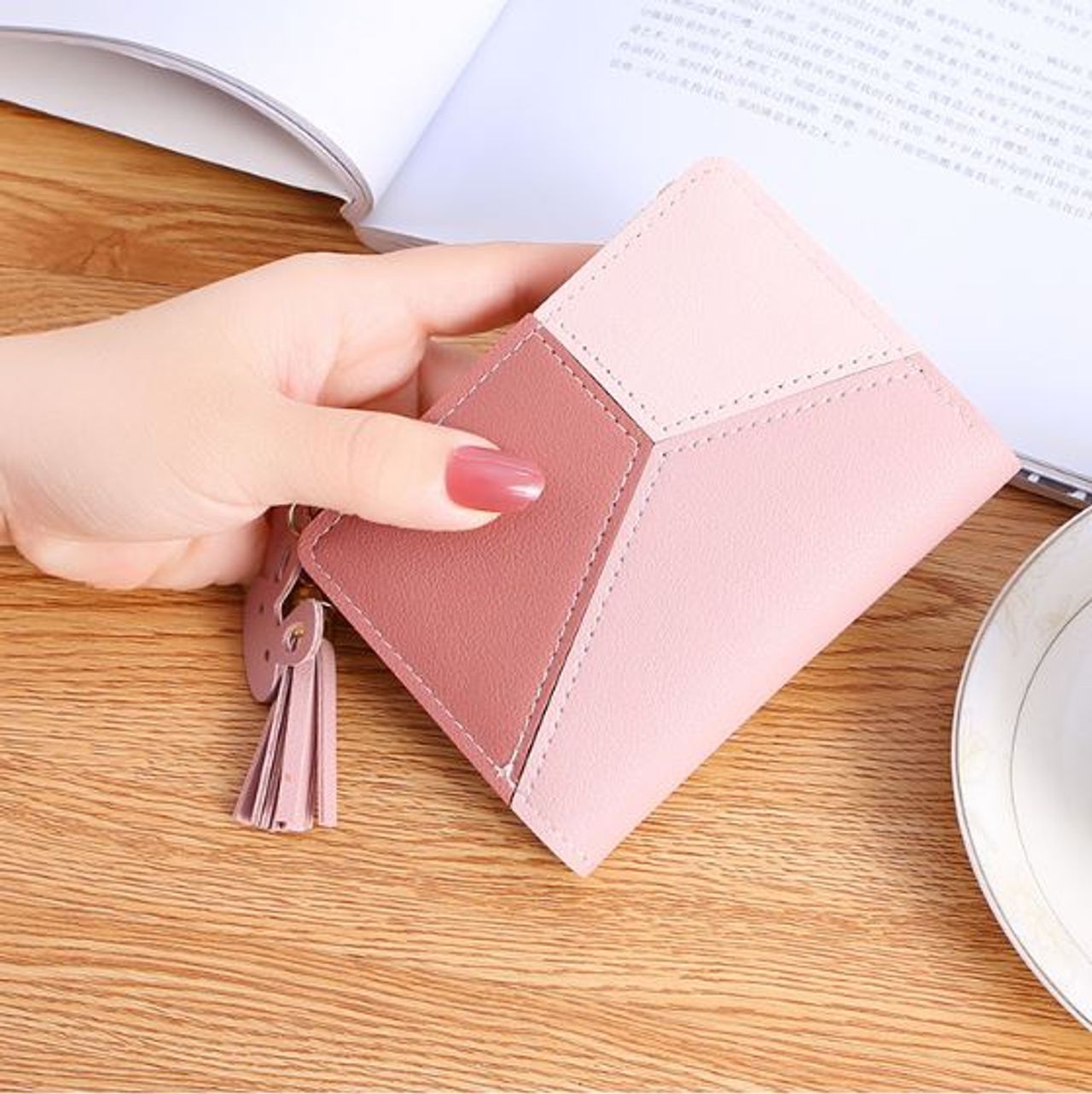 Women&apos;s Wallets Small Mini Safe Money Bag Female Short Butterfly Fringed Zipper Purse Credit Cards