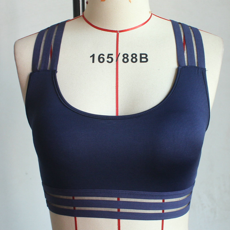 Pretty lady cross back high elastic breathable yoga bra high impact quick dry sports bra