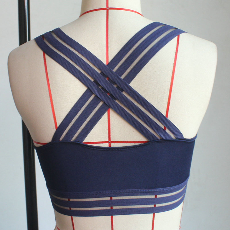 Pretty lady cross back high elastic breathable yoga bra high impact quick dry sports bra