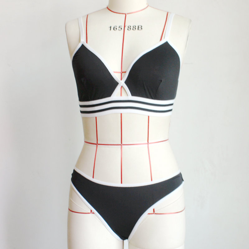 Factory direct sales black and white sports pure women&apos;s underwear sports suit