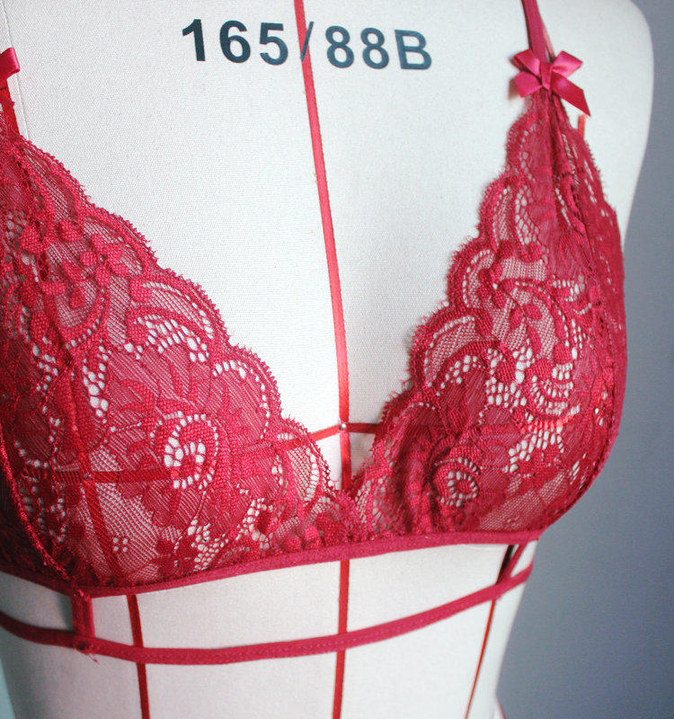 Sexy lace lingerie set lace hollow out front open back fancy ladies sexy lace lingerie sets