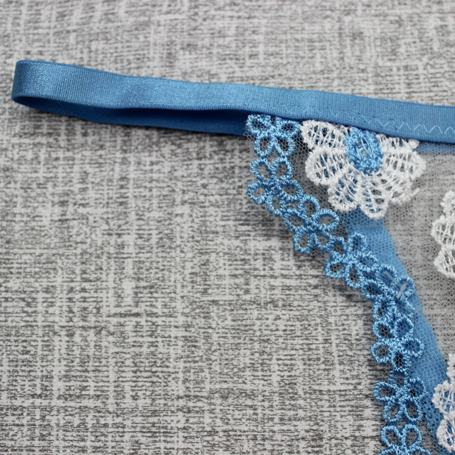 The latest fashion Daisy embroidery women&apos;s sexy mesh Underwear Lingerie Set
