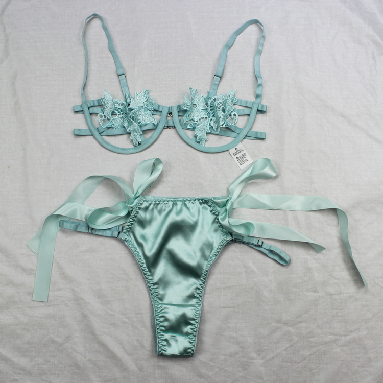 hot sexy small fresh Embroidery Satin bandage leakage temptation super coquettish lingerie Set