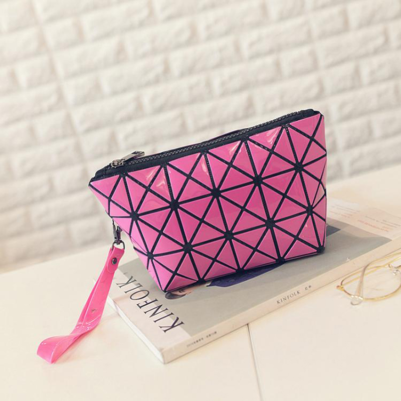 2021 Newest Geometric Wristlet Purse Clutch Cosmetic Bag Flexible folding female bag Fashione  bags