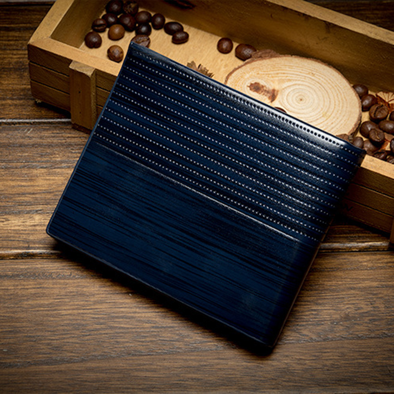 New style men&apos;s short wallet Valentine&apos;s Gift High Quality wallet large capacity embossed wallet