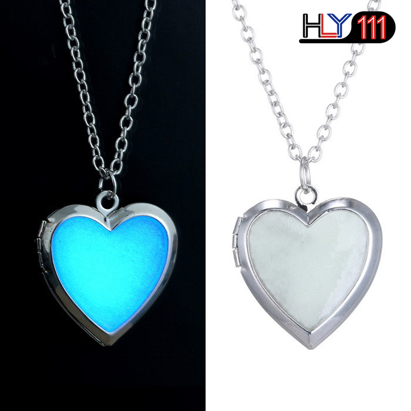 Glow in the Dark Necklace for women Photo Locket vintage Fluorescence heart Necklace Pendant Jewelry