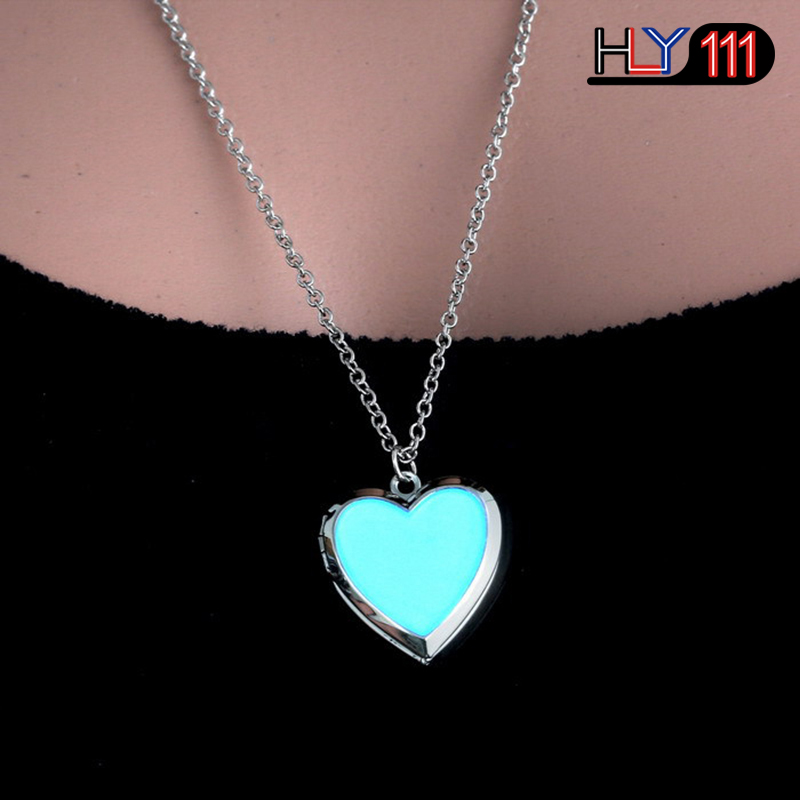 Glow in the Dark Necklace for women Photo Locket vintage Fluorescence heart Necklace Pendant Jewelry
