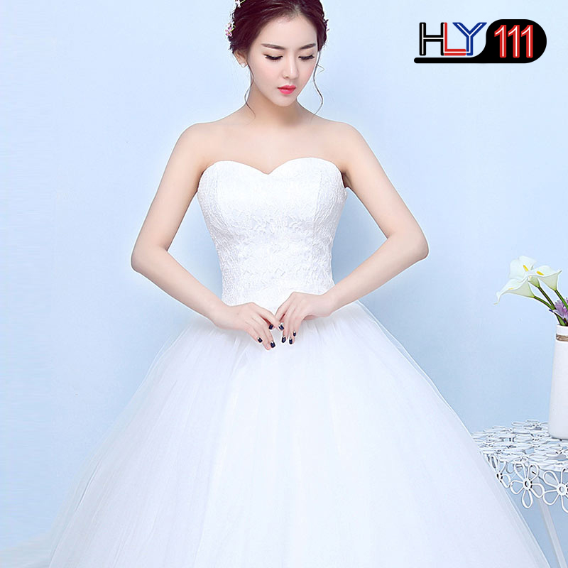 Simple generous lace Wedding Dress Strapless off White Fashion Sexy Wedding Dresses Gown brides