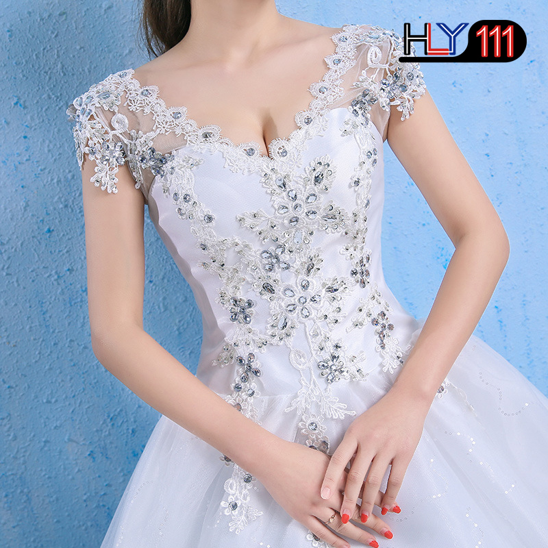Luxury Plus Size Wedding Dress Elegant Lace Appliques V-neck Beading Wedding Gowns Crystal Lace