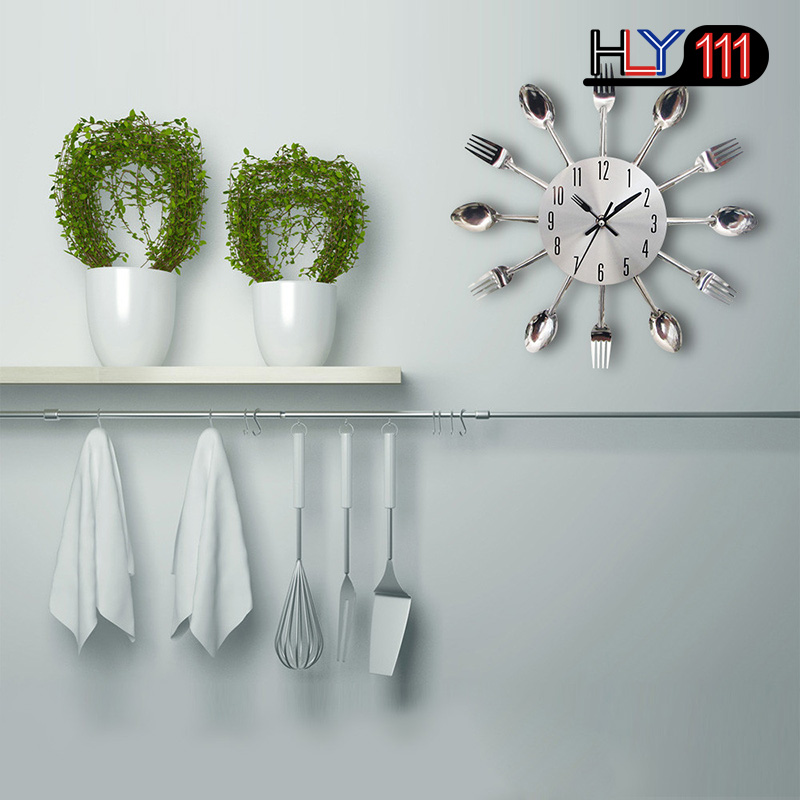 Cutlery Design Kitchen Wall Clock Multicolor Metal Fork Spoon Modern Cutlery Clock For Home Living Room Decoration Kitchen Clocks Wall Art Cutlery Mounted Clocks Modern Design Home Decorative