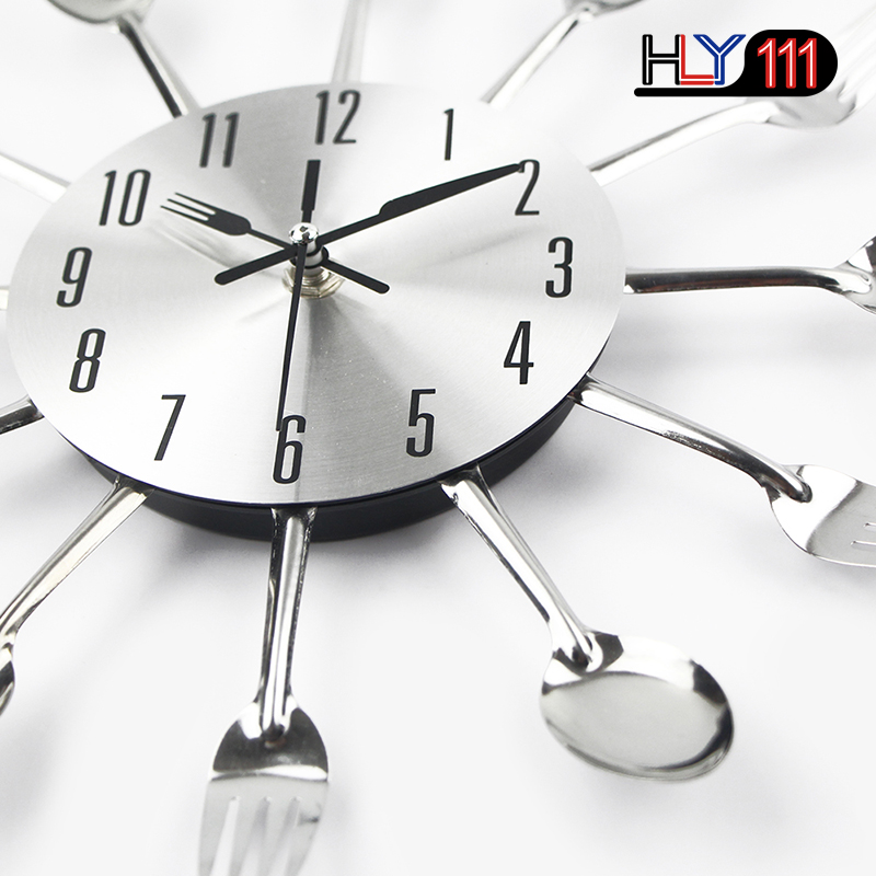 Cutlery Design Kitchen Wall Clock Multicolor Metal Fork Spoon Modern Cutlery Clock For Home Living Room Decoration Kitchen Clocks Wall Art Cutlery Mounted Clocks Modern Design Home Decorative