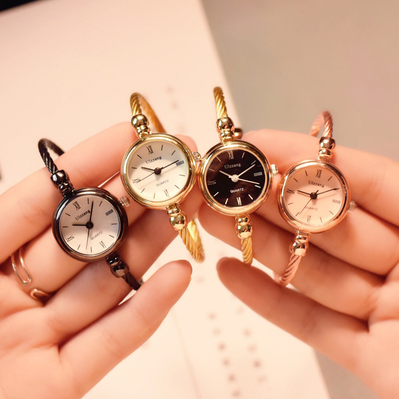 Sales Women Watches Small Gold Bangle Elegant Watches Stainless Steel Retro Lady Quartz Watches