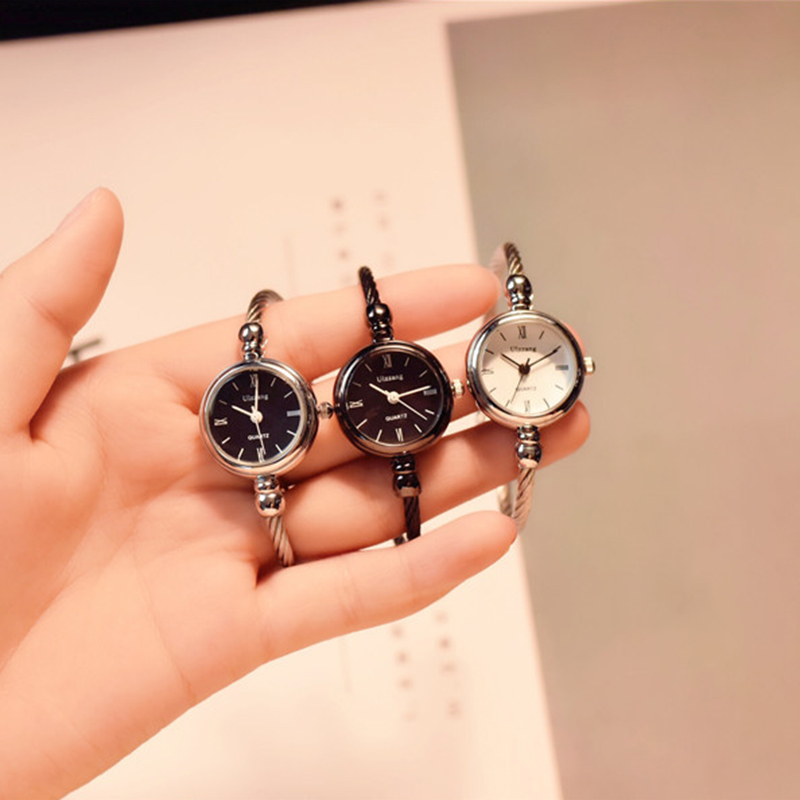 Sales Women Watches Small Gold Bangle Elegant Watches Stainless Steel Retro Lady Quartz Watches