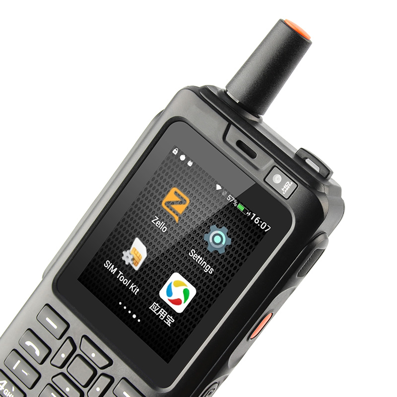UNIWA F4 IP65 Waterproof  FDD/TDD-LTE 4G POC Walkie talkie 2.4 inch Big Battery Dual Sim smart phone