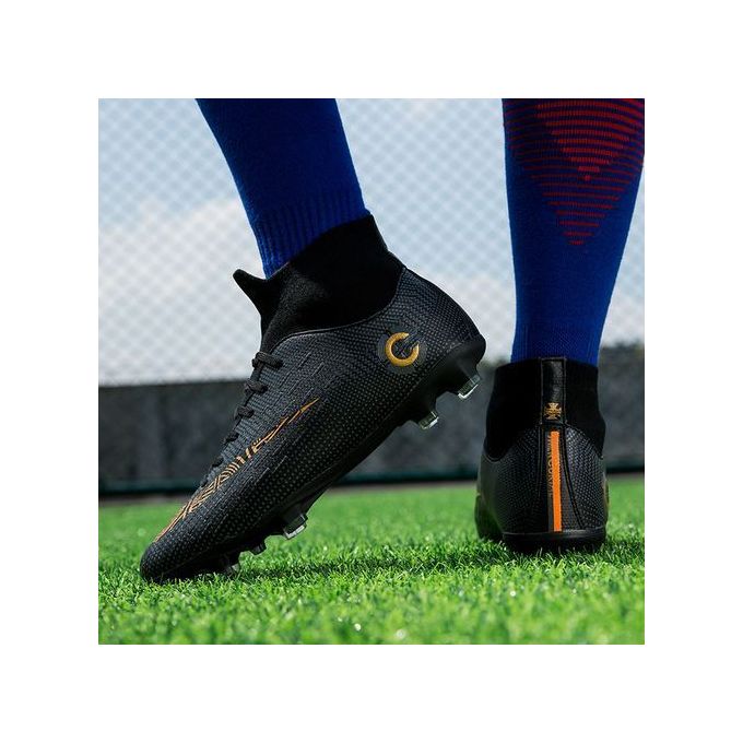 New Arrivals Kids and Men Football Boots Non-slip Light Sport Shoes Outdoor Footwear Sneakers Soccer Shoes Black Color