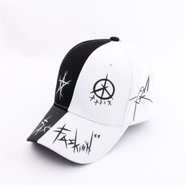 Custom Graffiti Snapback Baseball Caps Black and White Patchwork Men Women Hip Hop  Hats &amp; Caps