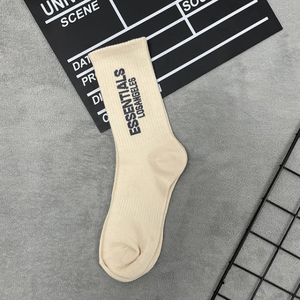 5PCS New European and American spring and autumn hip-hop fashion socks personality male alphabet socks sports