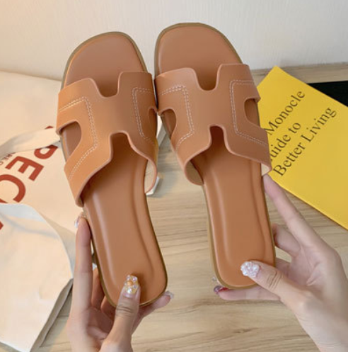 2023 Designer Women Indoor, Outdoor Slippers/ Fashion H Shape/ Home Slippers