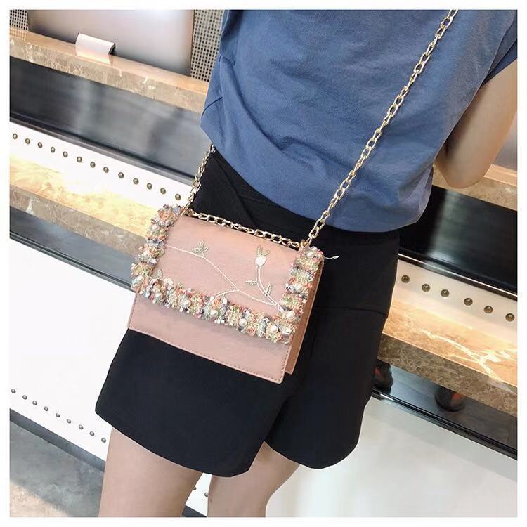 Women New Arrival Summer Fashion Trendy Cross-body Handbags Chain Shoulder Bags Small Square Bags
