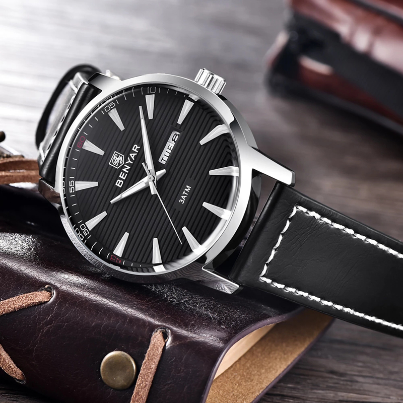 New Men Watch Luxury Top Brand Automatic Week Date Military Fashion Male Quartz Leather Wristwatch