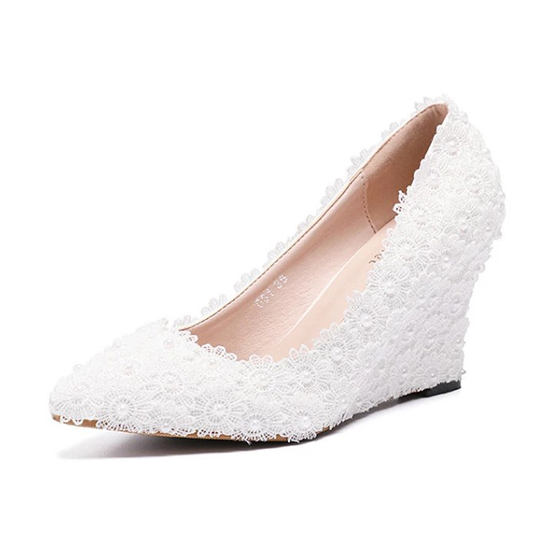 Women's 1 pair of soft skin, shallow mouth, pointed slope, and flashing lace wedding shoes, white 43