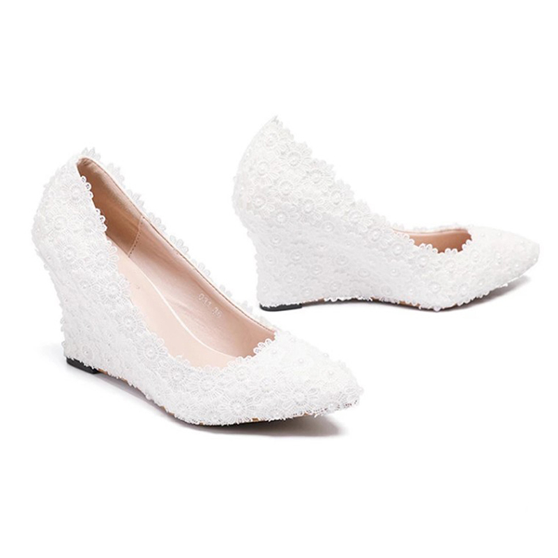 Women's 1 pair of soft skin, shallow mouth, pointed slope, and flashing lace wedding shoes, white 43