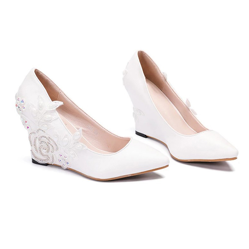 Women's 1 pair of soft skin, shallow mouth, pointed slope and crystal lace wedding shoes, white 43