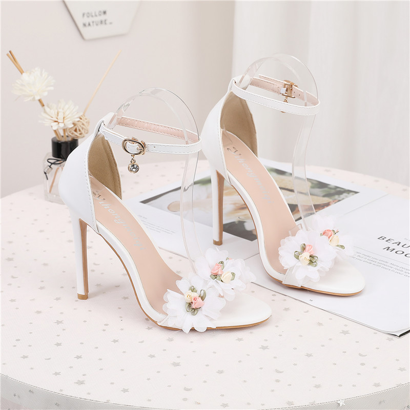 Limited time sales fashion high heel sandals white button shoes Roman shoes flowers