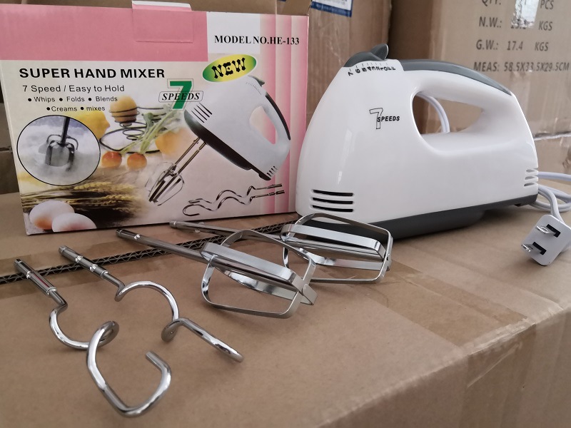HW UK KENYA PLUG 220V 7 Speed Dough Hand Held Mixer Electric Whisk Beater Egg Mixer Baking Blenders
