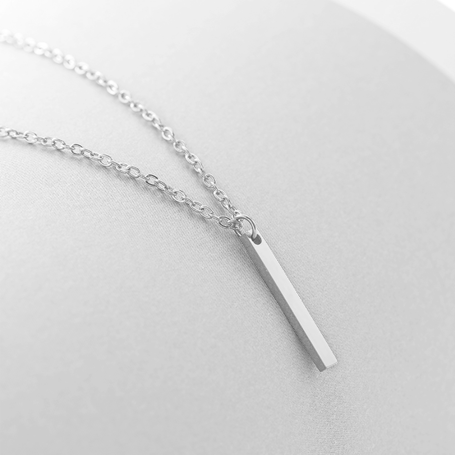 Women&apos;s Vertical Bar Necklace Pendant Simple Classic 14K Gold Stainless Steel Holiday Gift Jewelry