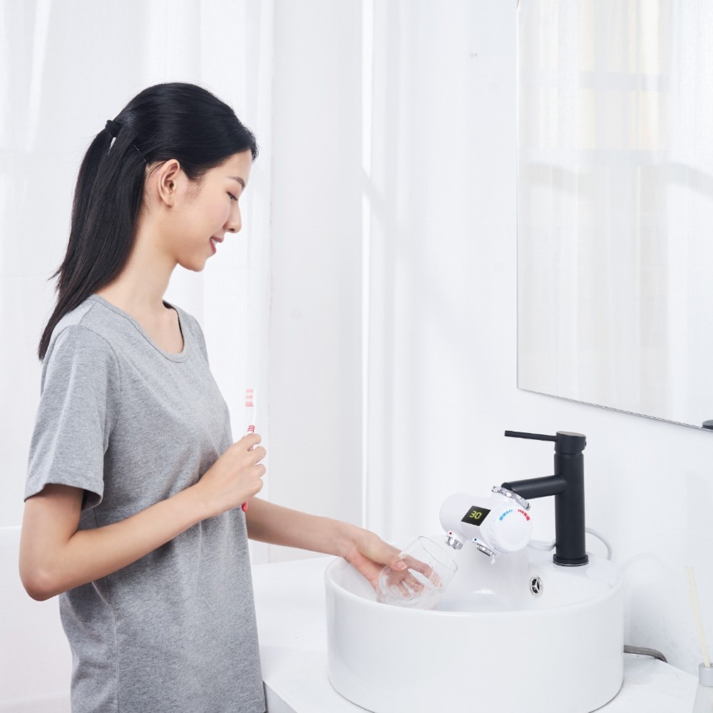 xiaoda 220V 3000W Electric Faucet 3s Fast Instant Heating LED Display IPX4 Waterproof from Xiaomi youpin