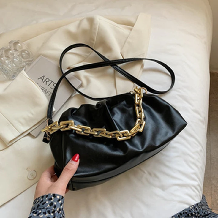 Women Bag Popular Fold Chain Bag  New Crossbody Shoulder Messenger Bag Solid Color Texture Bag Designer Bags Luxury