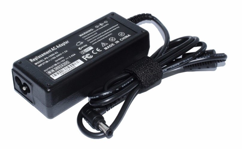 Generic laptop Charger Adapter For Toshiba - 19V - 3.42A