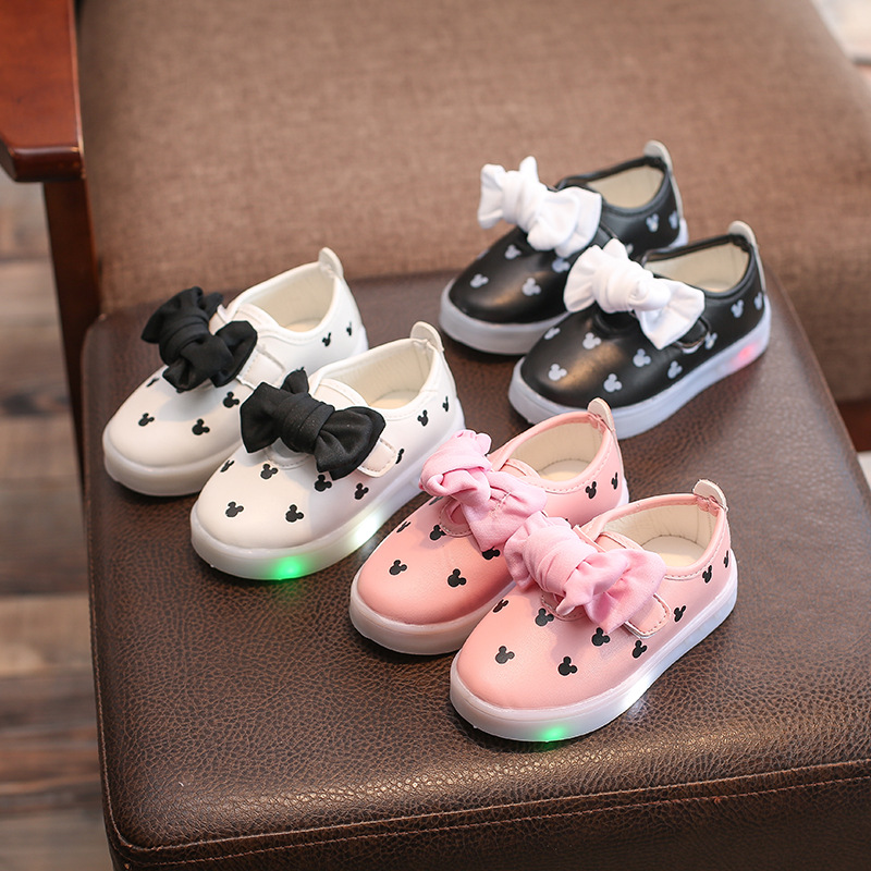 LED Light Kids Baby Infant Girls Bowknot Luminous Shoes Sneakers Casual Wear Slip On Leather Shoes