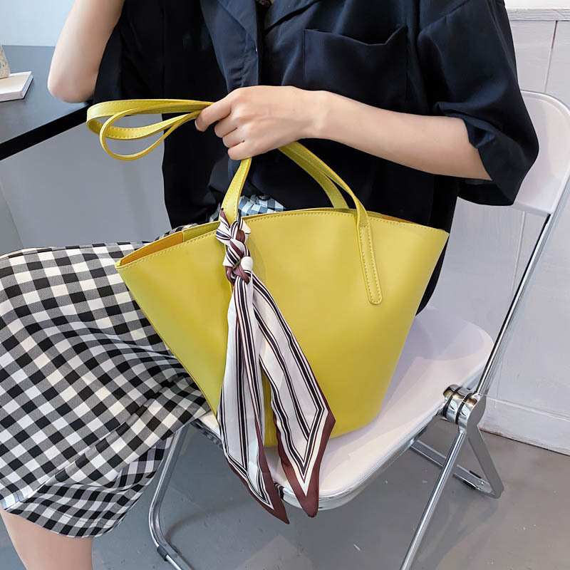 Large capacity female bag 2021 new silk scarf simple fashion  shoulder bag PU bucket 2 set bag Handbags