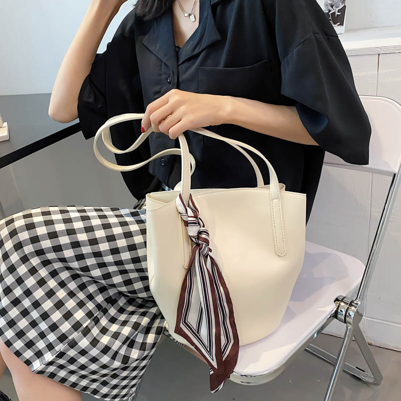 Large capacity female bag 2021 new silk scarf simple fashion  shoulder bag PU bucket 2 set bag Handbags