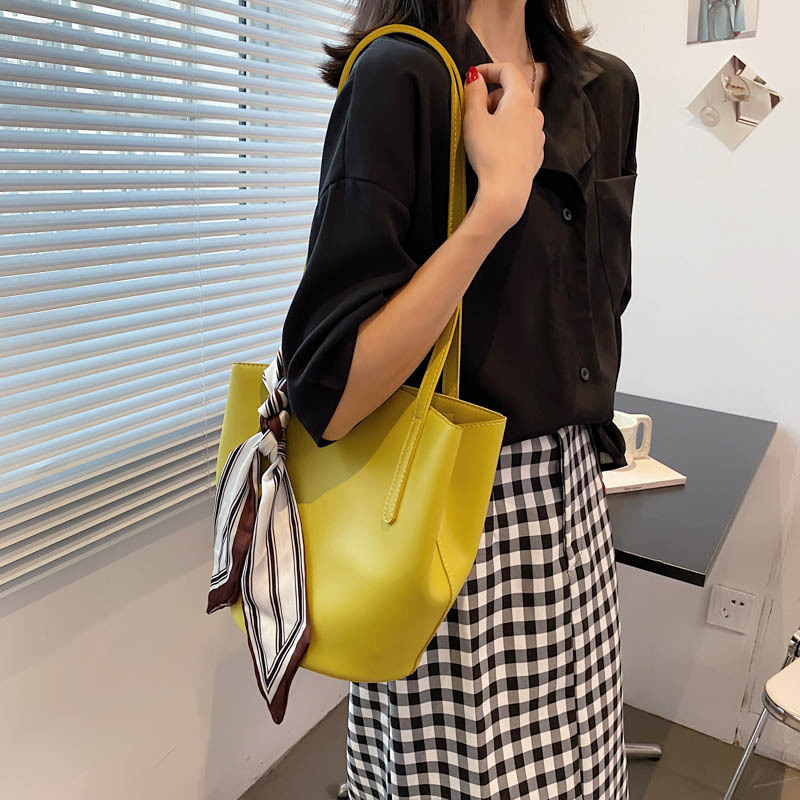 Large capacity female bag 2021 new silk scarf simple fashion  shoulder bag PU bucket 2 set bag Handbags