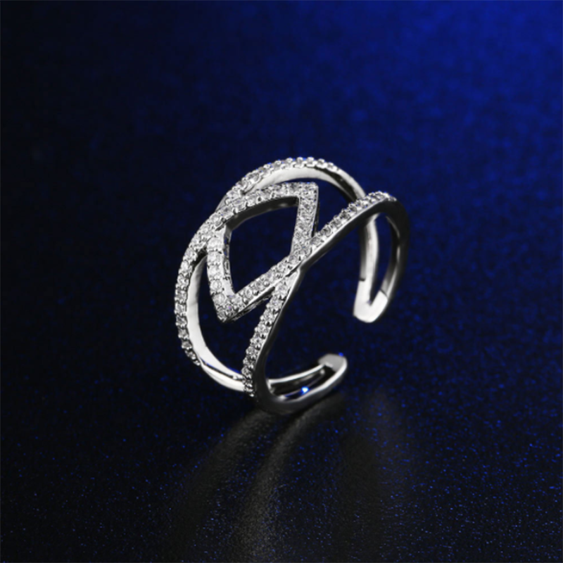 Exquisite diamond-studded zircon opening couple ring (female)