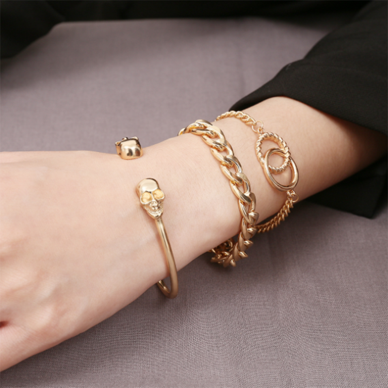Simple creative skull personality punk metal wild bracelet