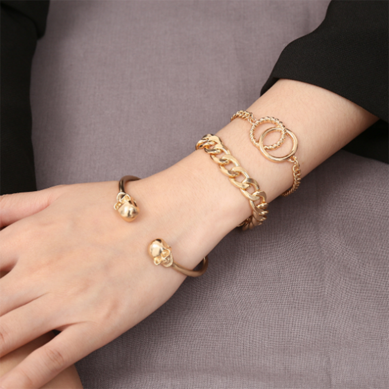 Simple creative skull personality punk metal wild bracelet