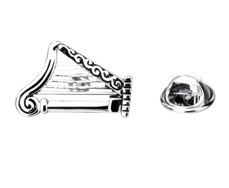 Delicate silver glossy harp musical instrument brooch