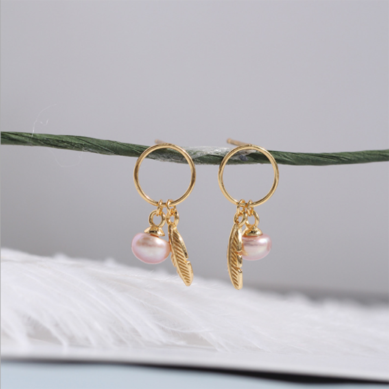 S925 Sterling Silver Gold Leaf Hanging Pearl Circle Earrings