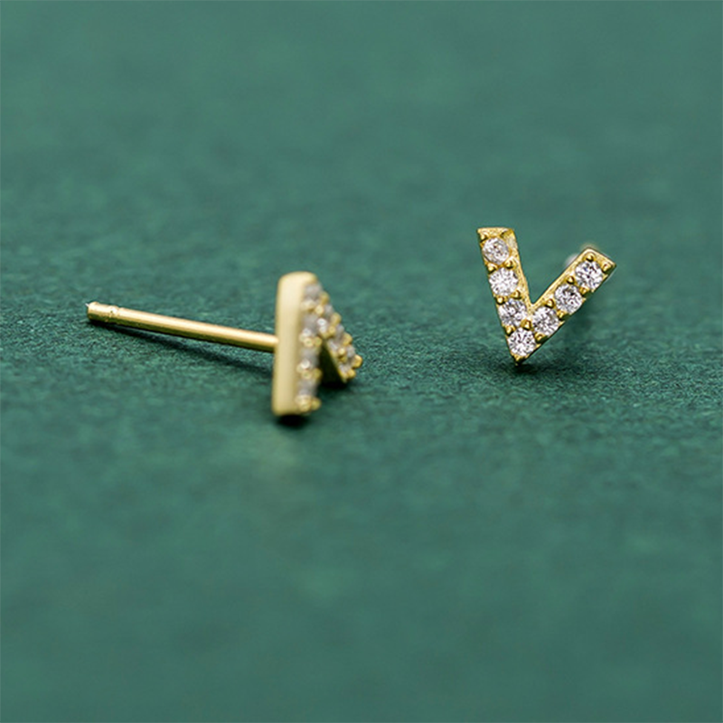 925 Sterling Silver Simple Small V-Ear Stud Earrings